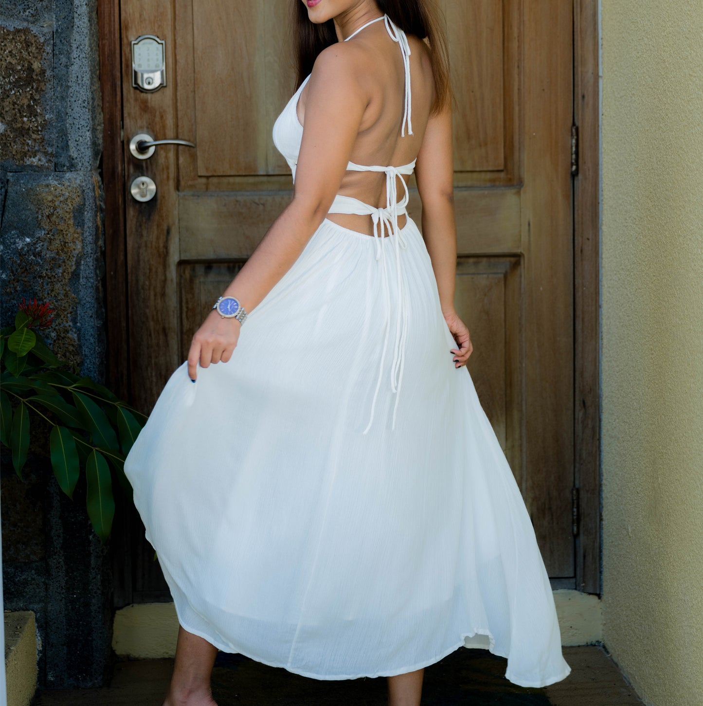FLOWY DRESS - White & Black